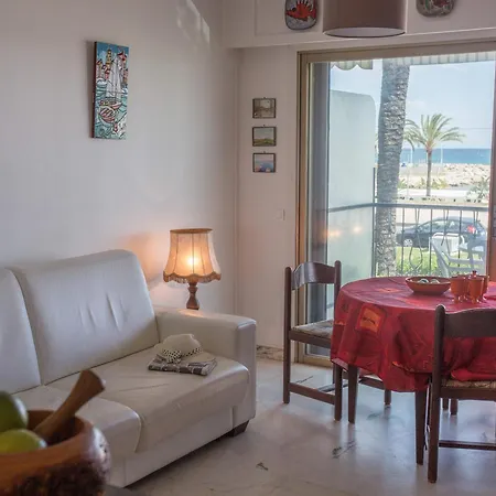 Face Avec Terrasse, Proche Plages Et Centre, Wifi Gratuit *